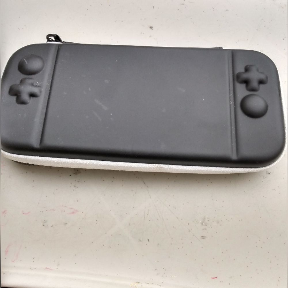 Nintendo switch black covered hard case